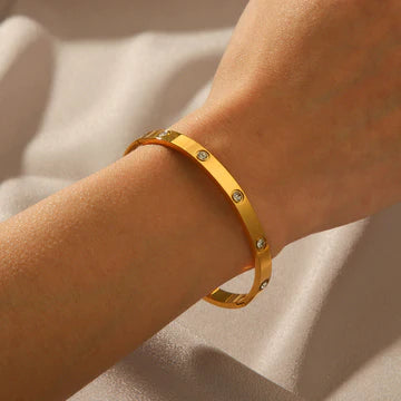 Diamond bracelet
