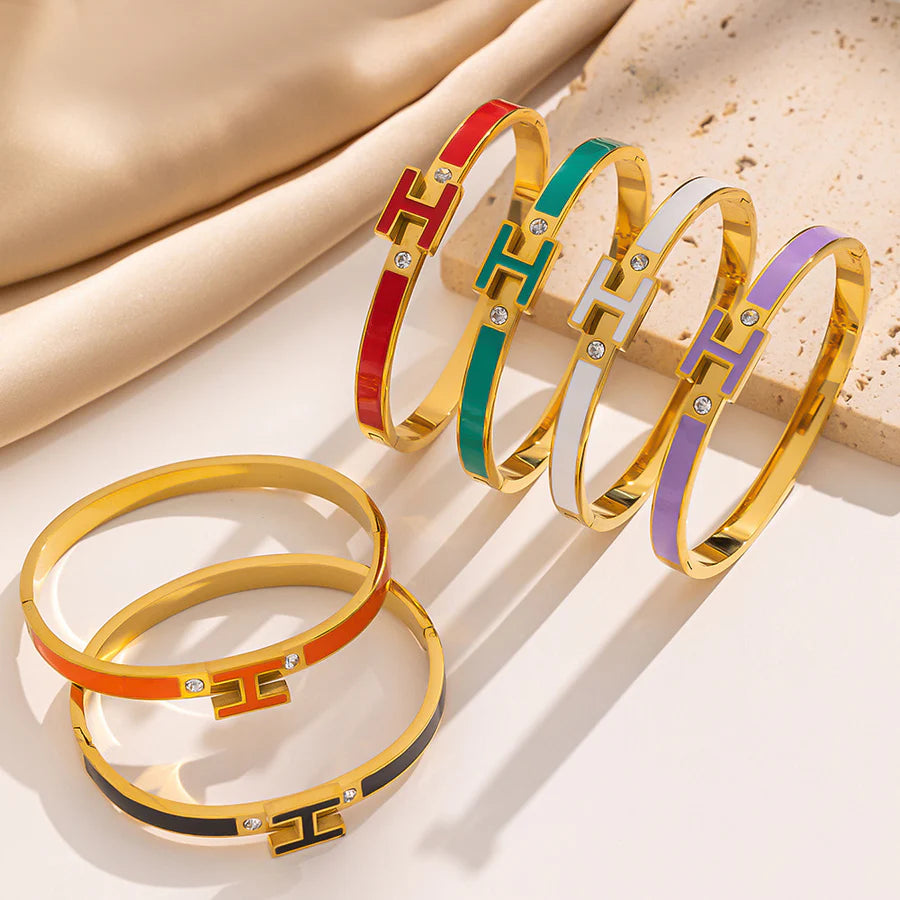 Letter H bracelet
