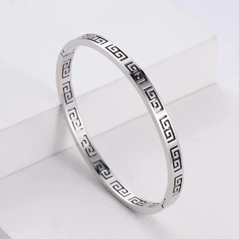 Vintage bracelet